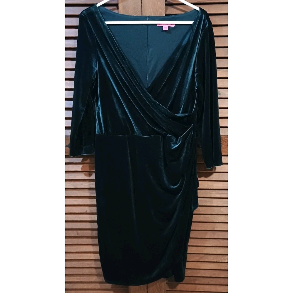Betsey Johnson Velvet Emerald Green Long Sleeve V-Neck‎ Mini Dress Size 14